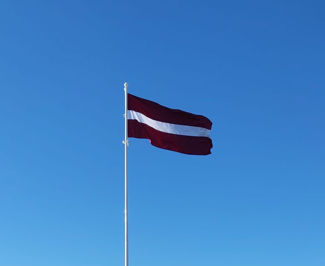 Latvijas karogs POLIESTERA